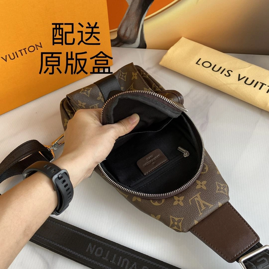 Mens Louis Vuitton Waist Chest Packs Classic 91653