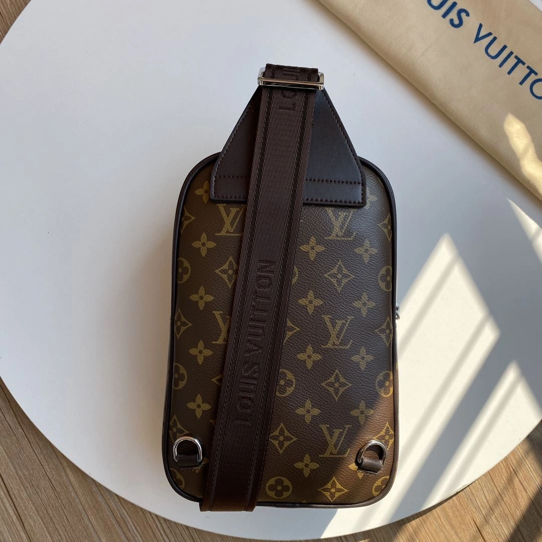 Trendy Mens Louis Vuitton Waist Chest Packs 91625
