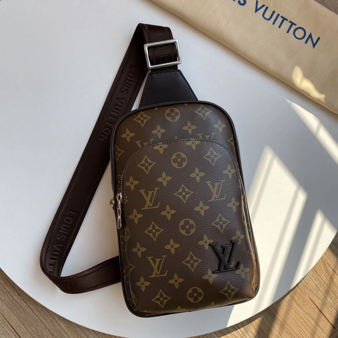 Trendy Mens Louis Vuitton Waist Chest Packs 91625