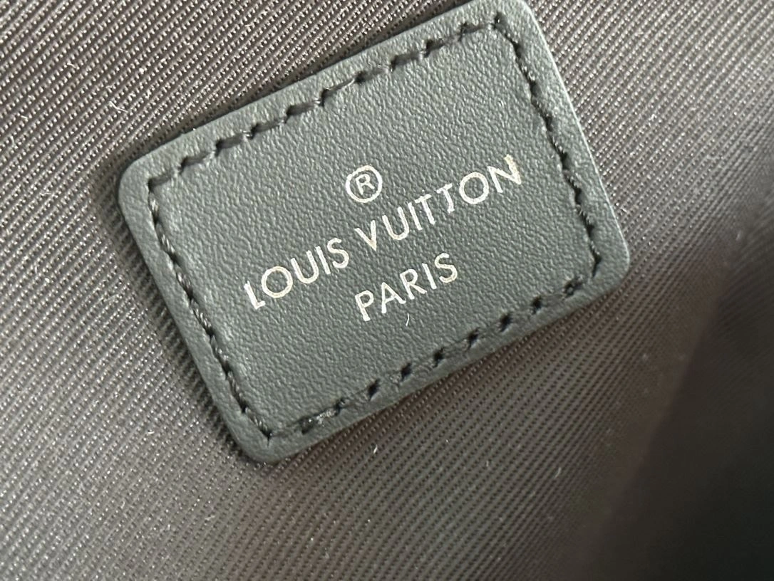 SportInspired Mens Louis Vuitton Waist Chest Packs 91613