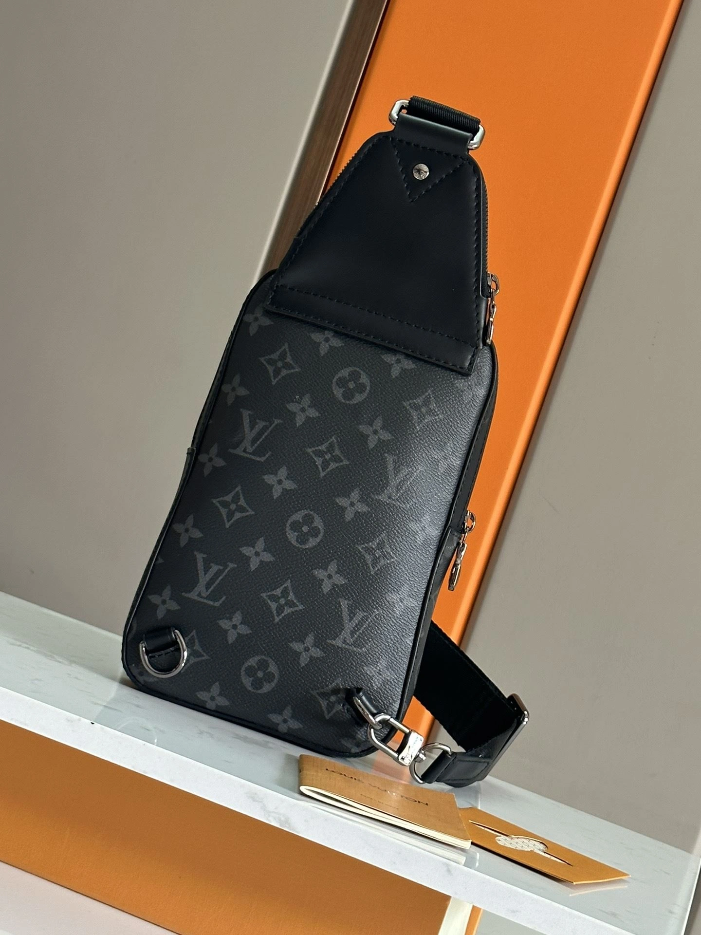 Mens Louis Vuitton Waist Chest Packs Classic 91644