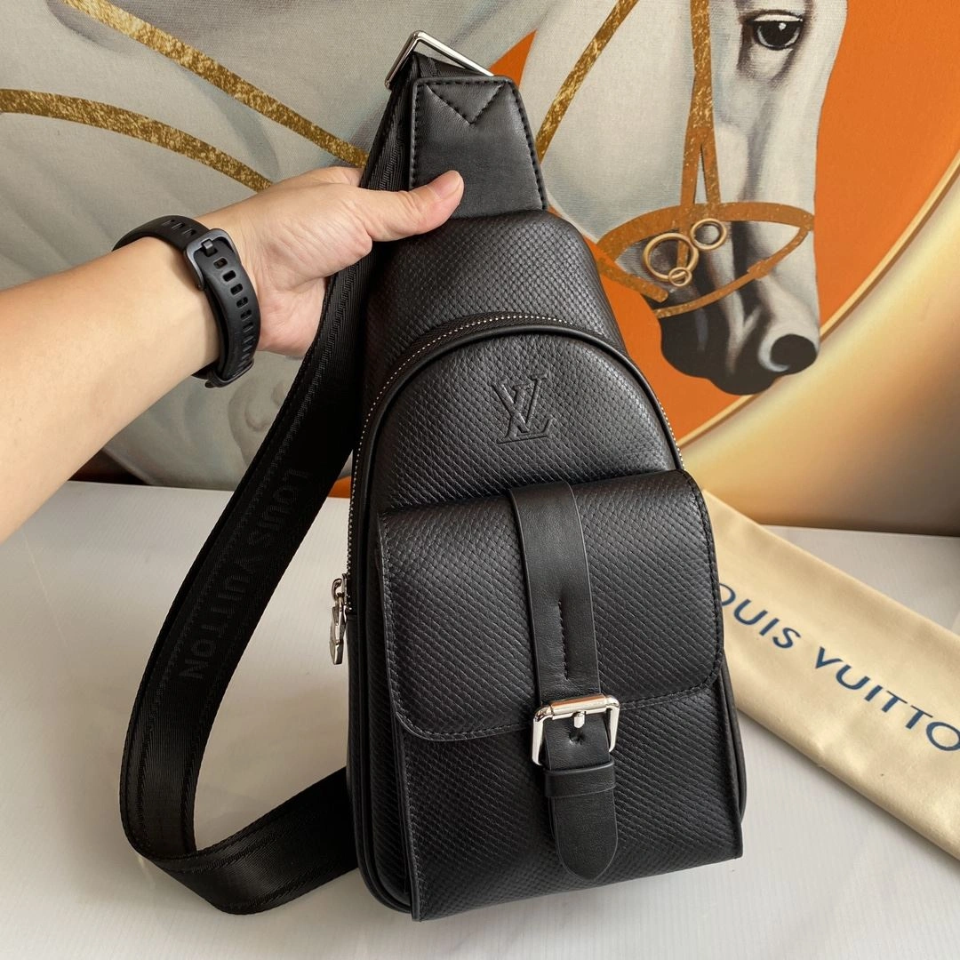 Seasonal Mens Louis Vuitton Waist Chest Packs 91650