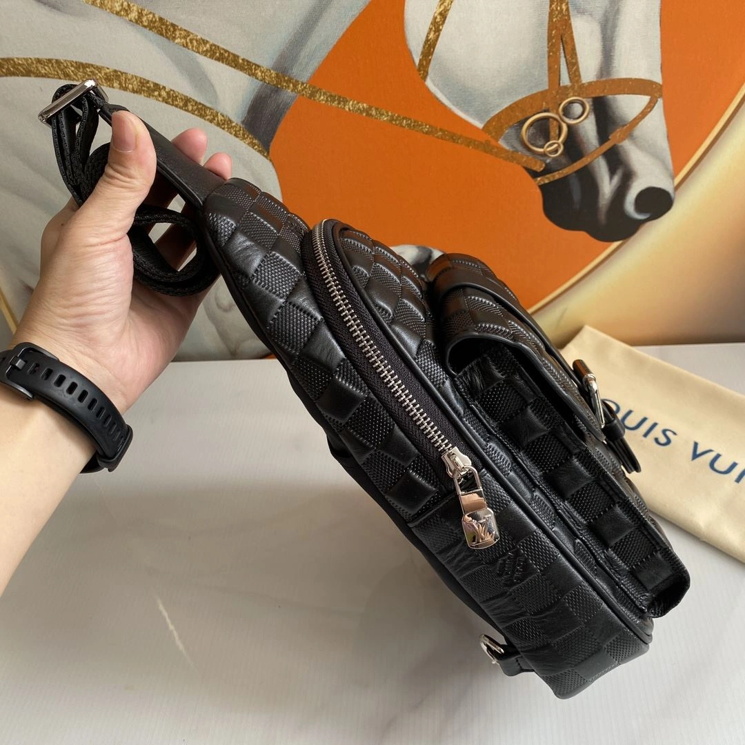 Mens Louis Vuitton Waist Chest Packs SunProtective 91611