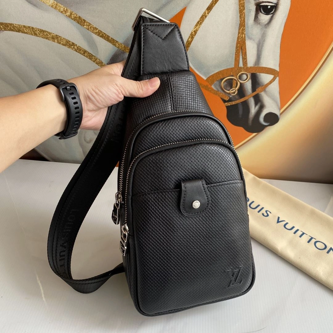 MultiPurpose Mens Louis Vuitton Waist Chest Packs 91609