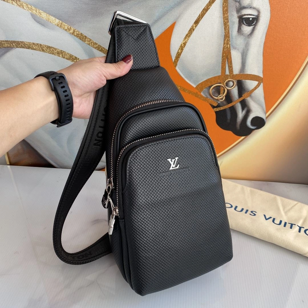 Mens Louis Vuitton Waist Chest Packs Thermal 91638