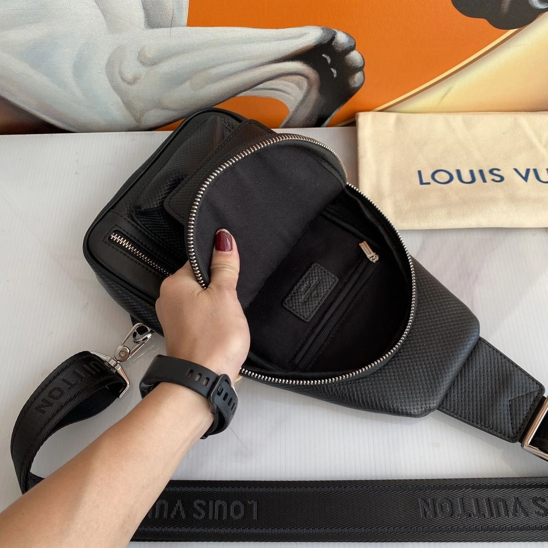 Mens Louis Vuitton Waist Chest Packs Practical 91599