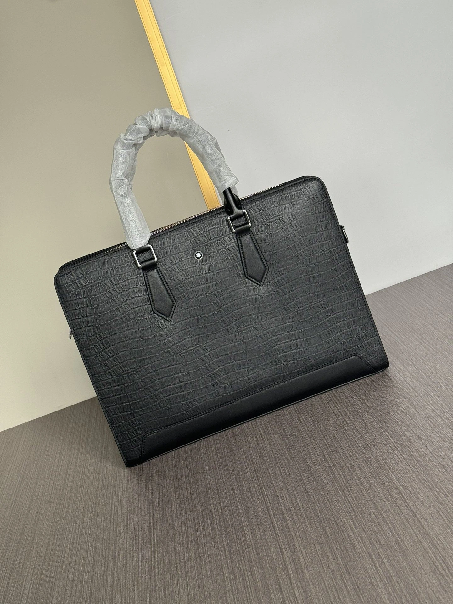 Mens Montblanc Briefcases OdorResistant 92619