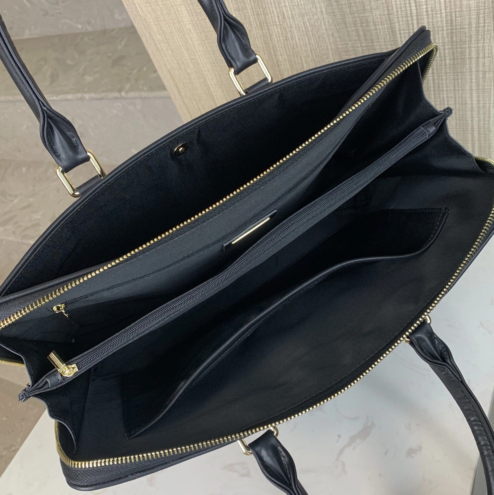 Mens Montblanc Briefcases Resilient 92620
