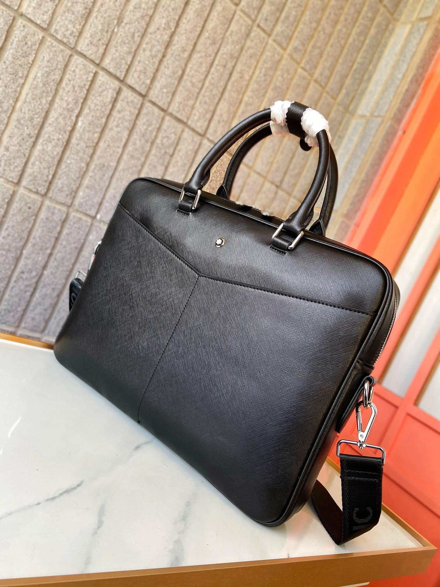 Lightweight Mens Montblanc Briefcases 92600