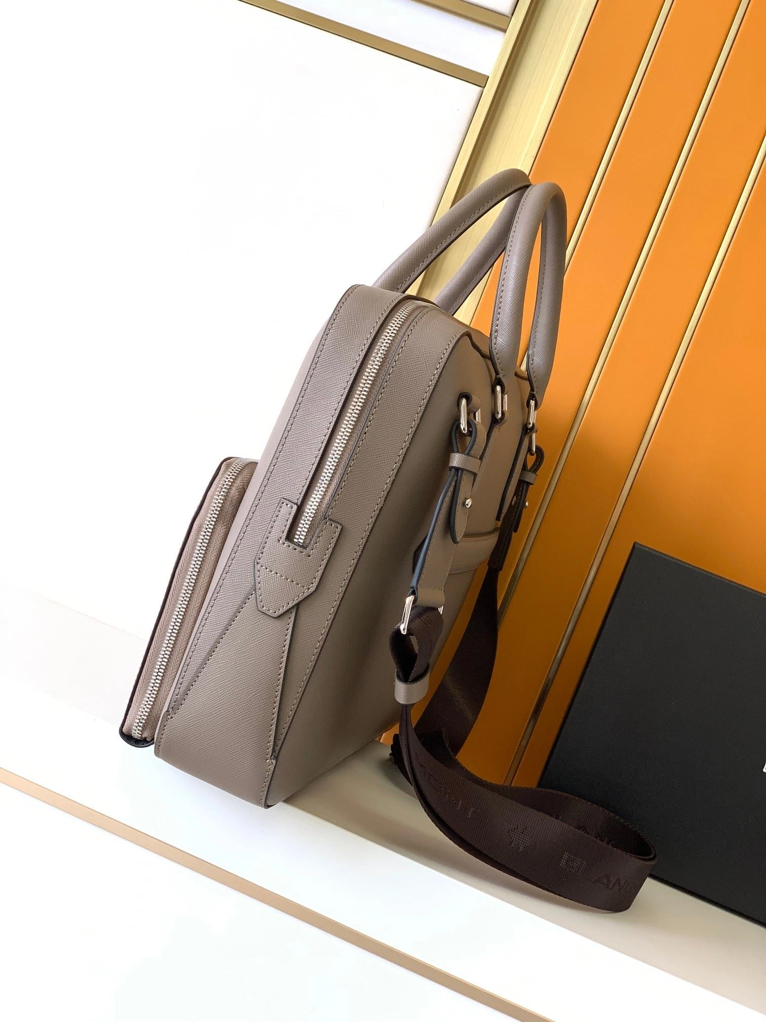 Modern Mens Montblanc Briefcases 91591