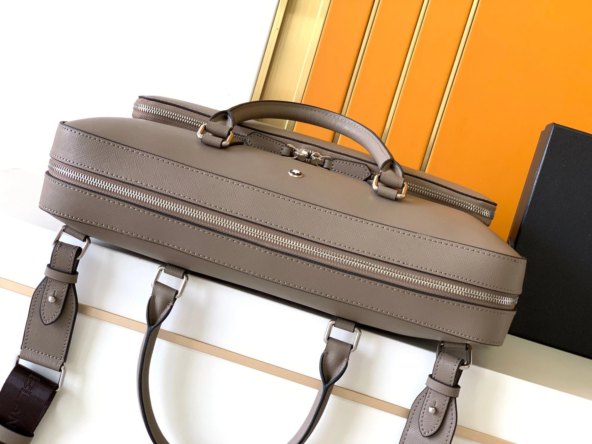 Modern Mens Montblanc Briefcases 91591