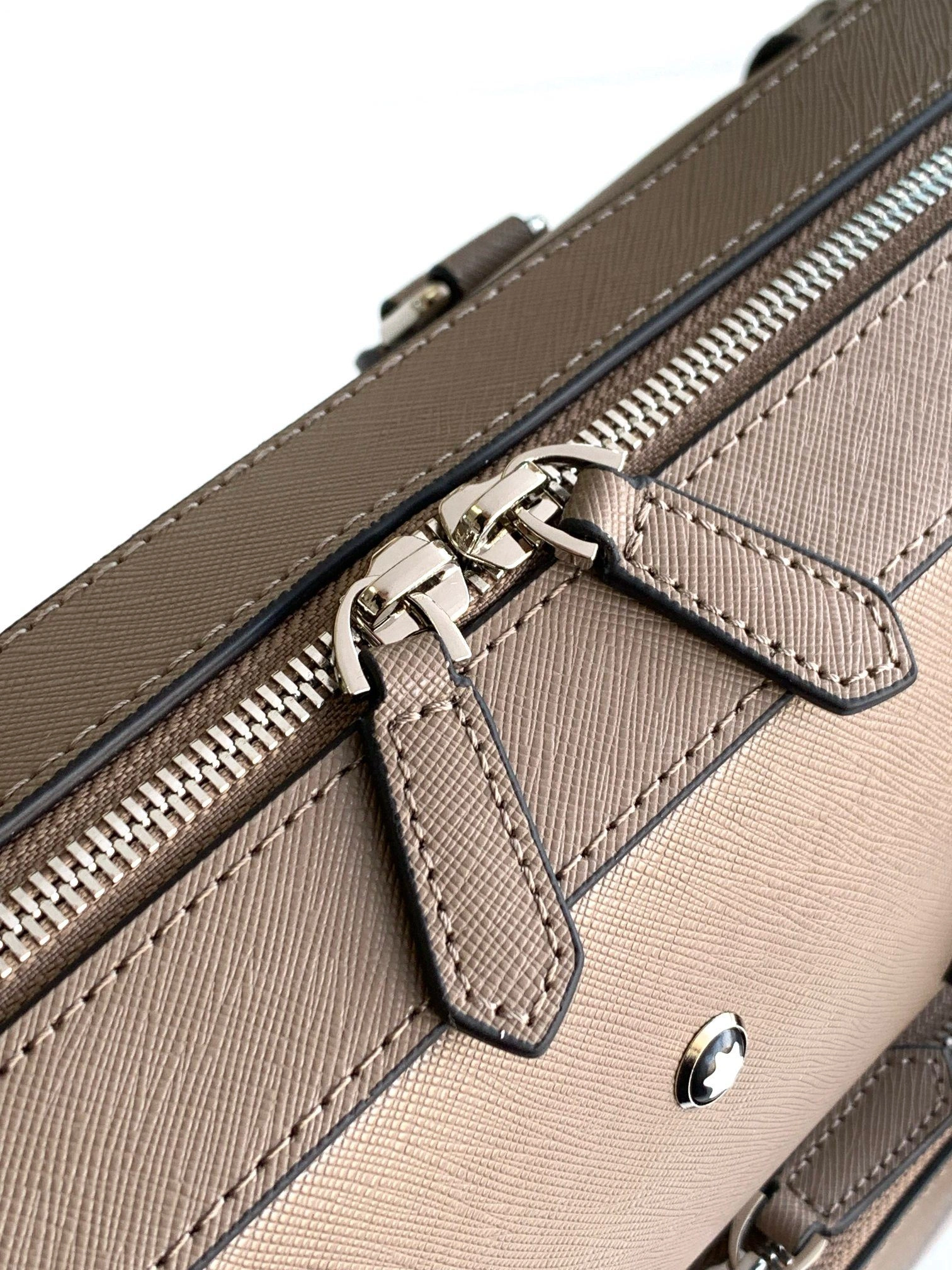 Modern Mens Montblanc Briefcases 91591
