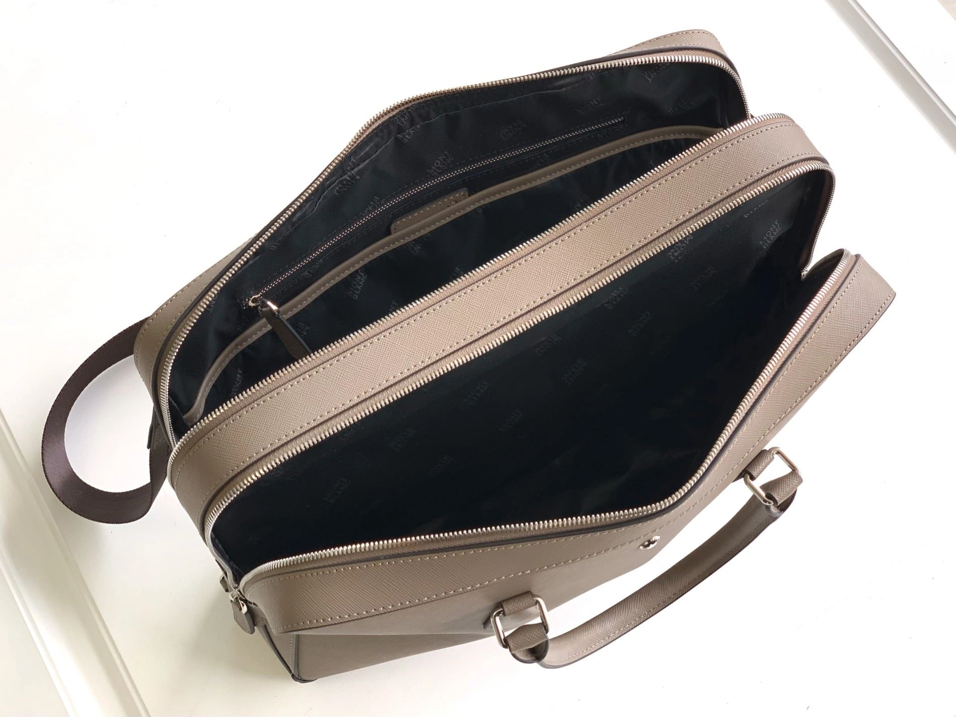 Breathable Mens Montblanc Briefcases 91595