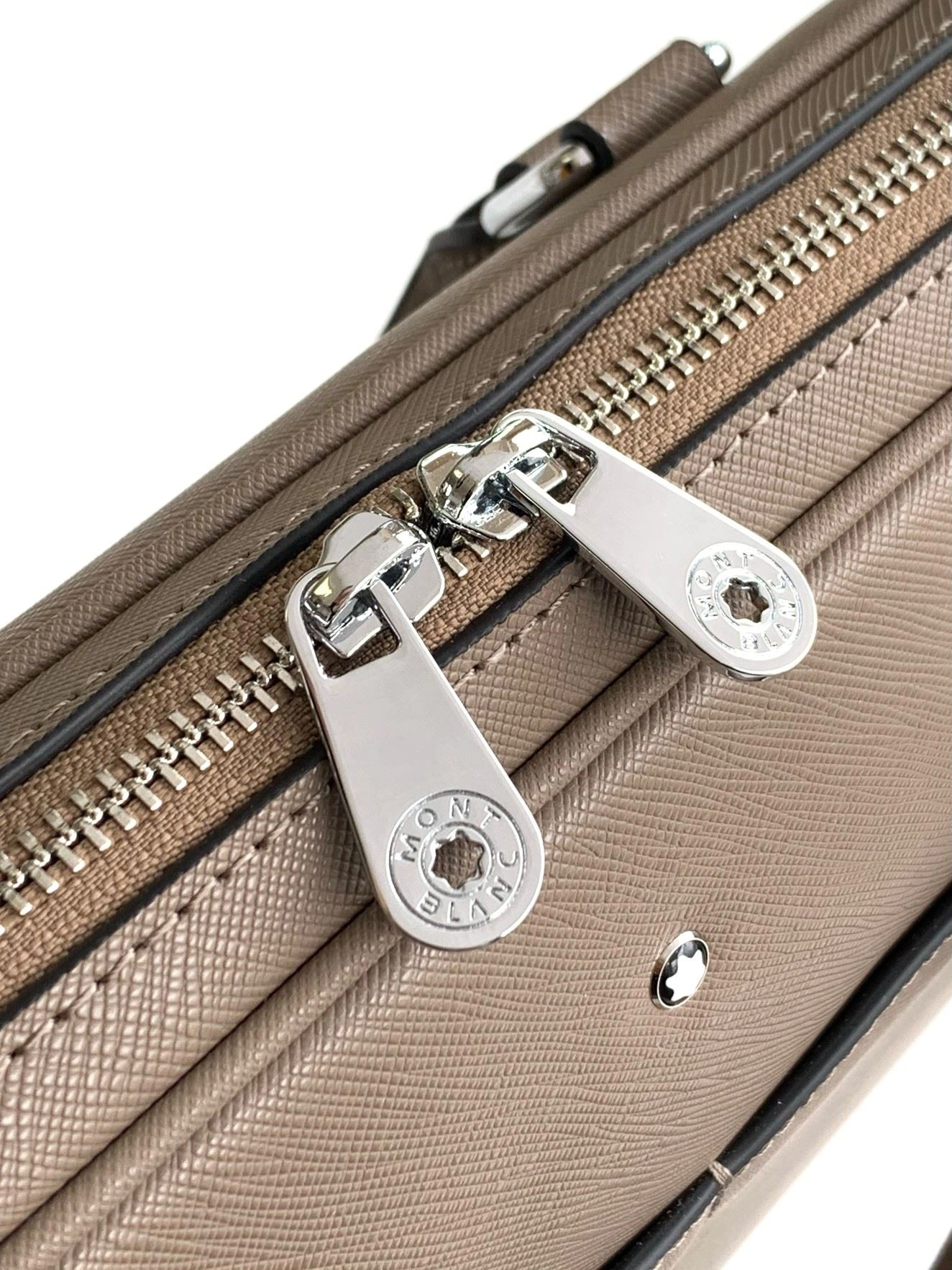 WaterResistant Mens Montblanc Briefcases 91607