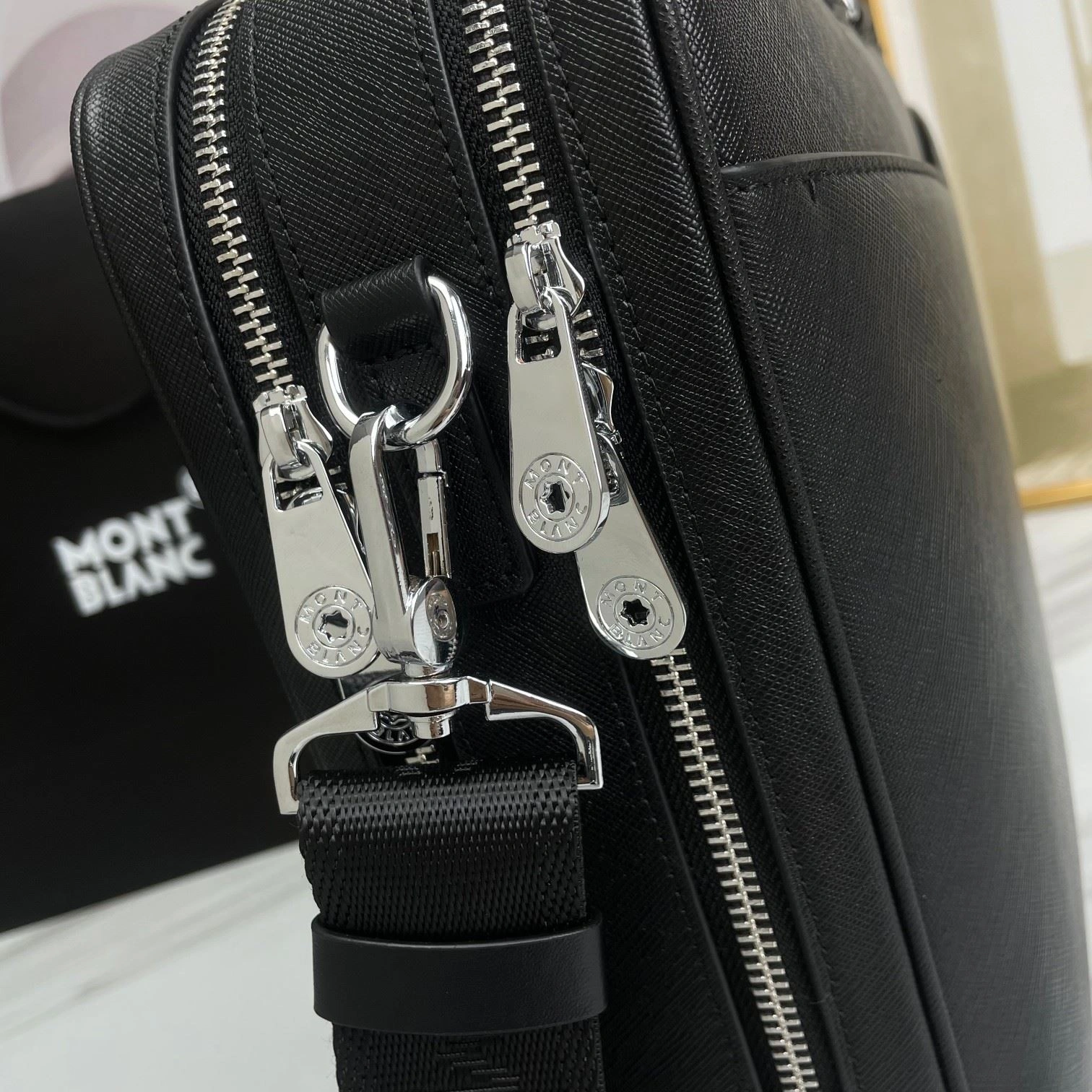 FreshLook Mens Montblanc Briefcases 91617