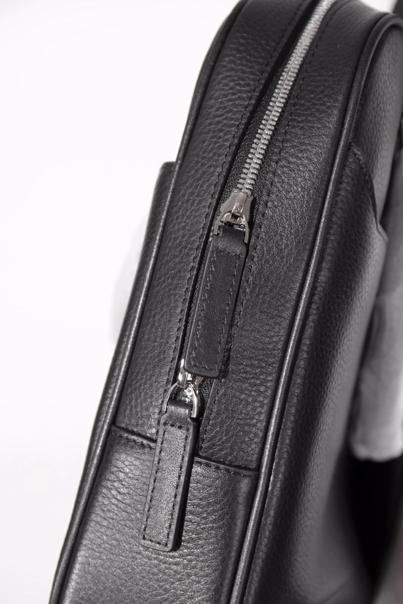 Mens Montblanc Briefcases Sleek 38604