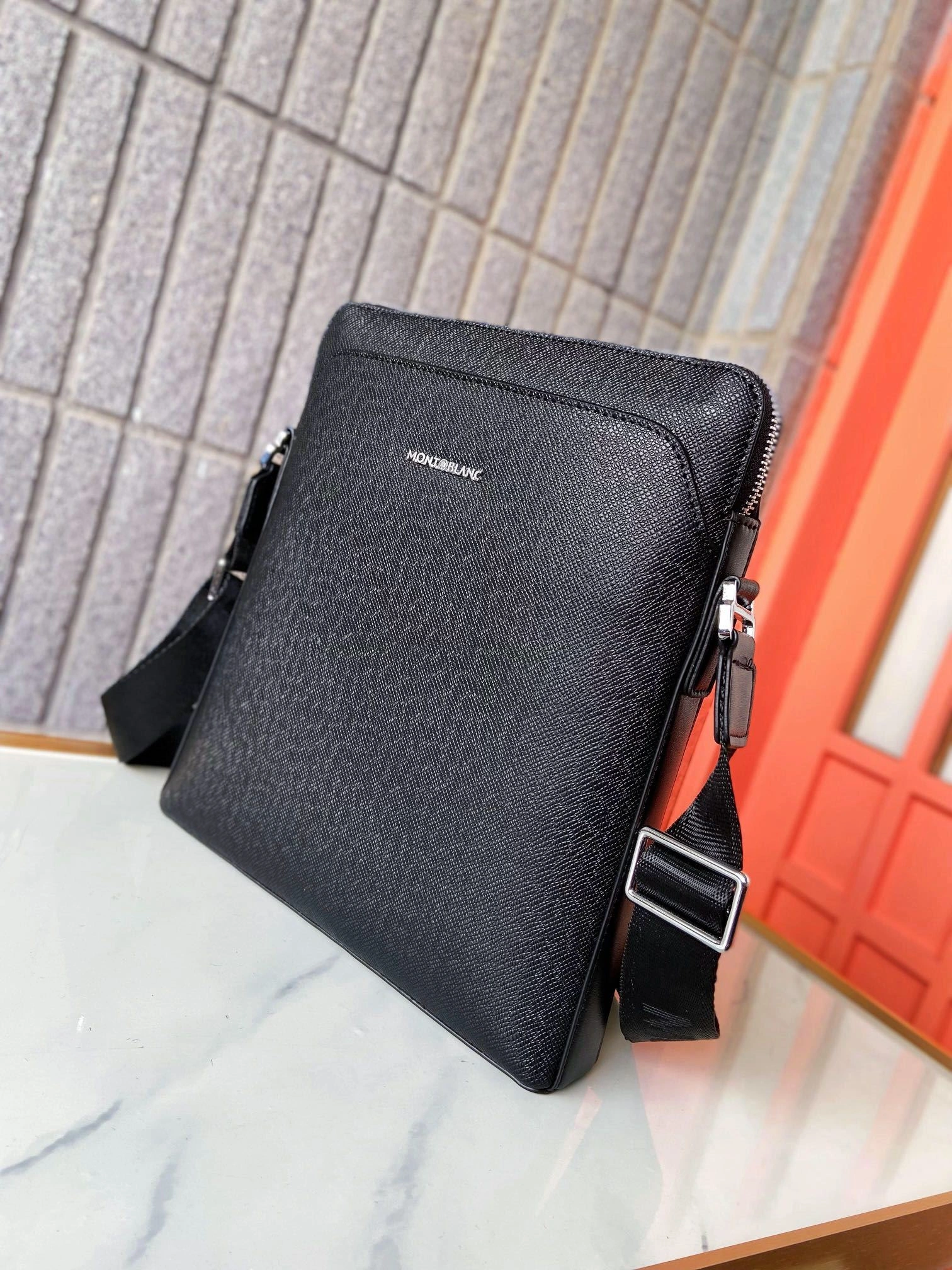 Mens Montblanc Satchel Bags EyeCatching 92532