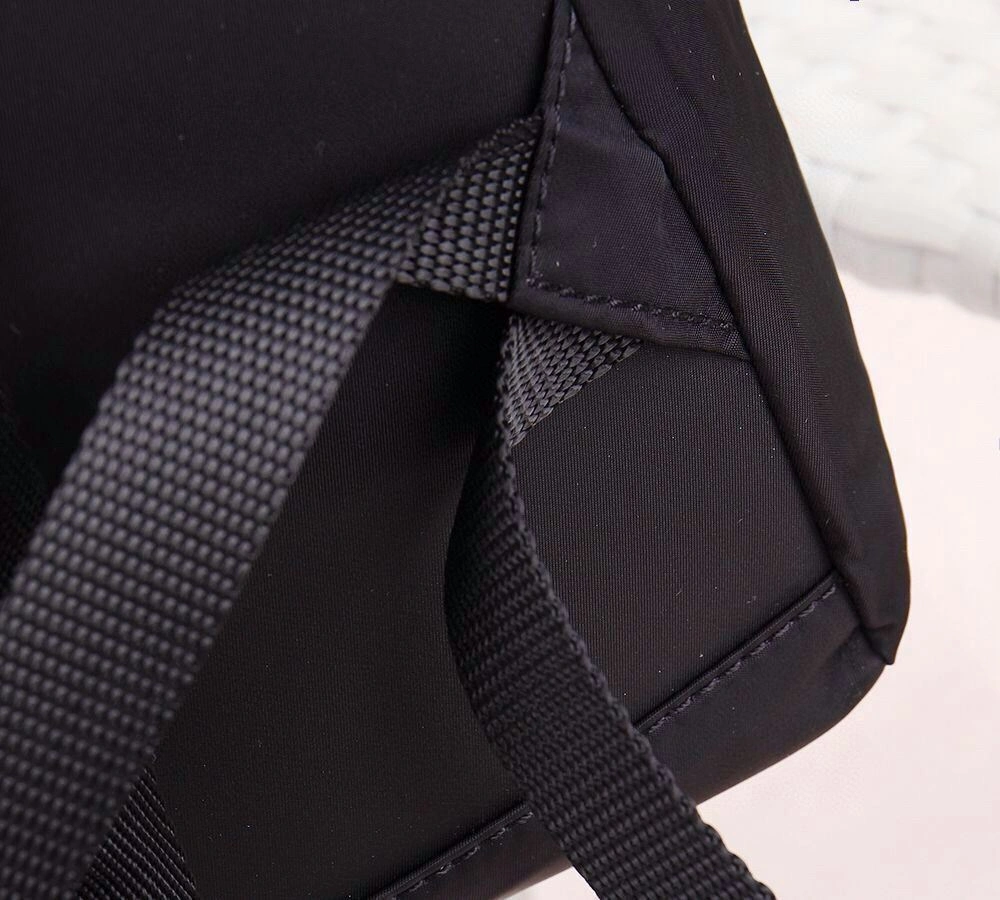 Mens Prada Backpacks Unisex 90779