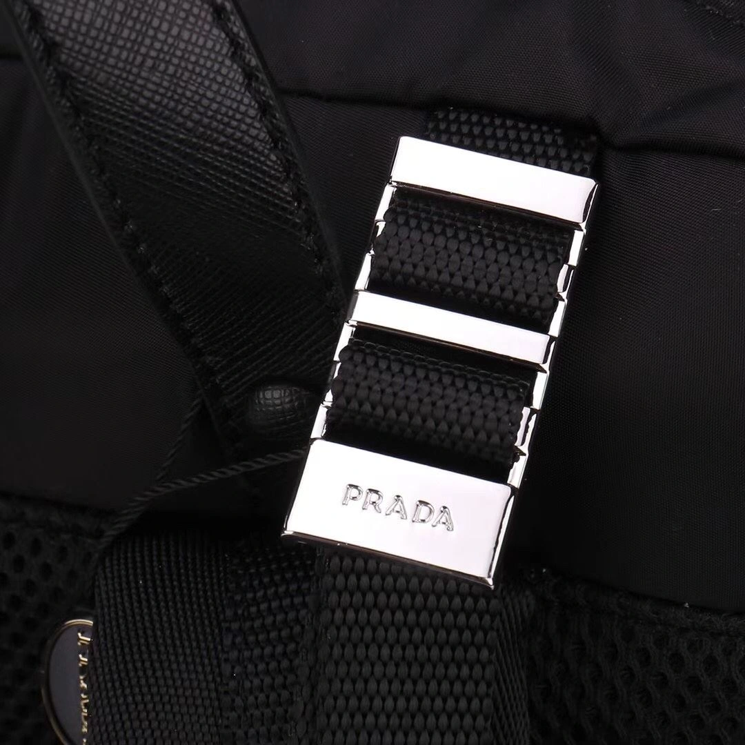 Mens Prada Backpacks Minimalist 90842