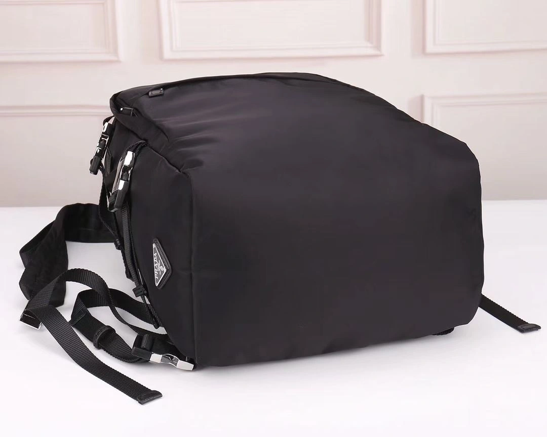 Mens Prada Backpacks Minimalist 90842