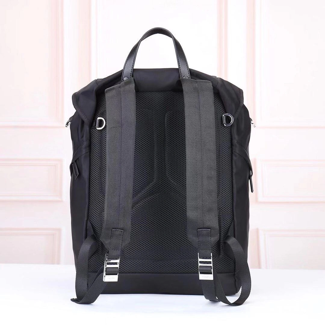 Resilient Mens Prada Backpacks 90775