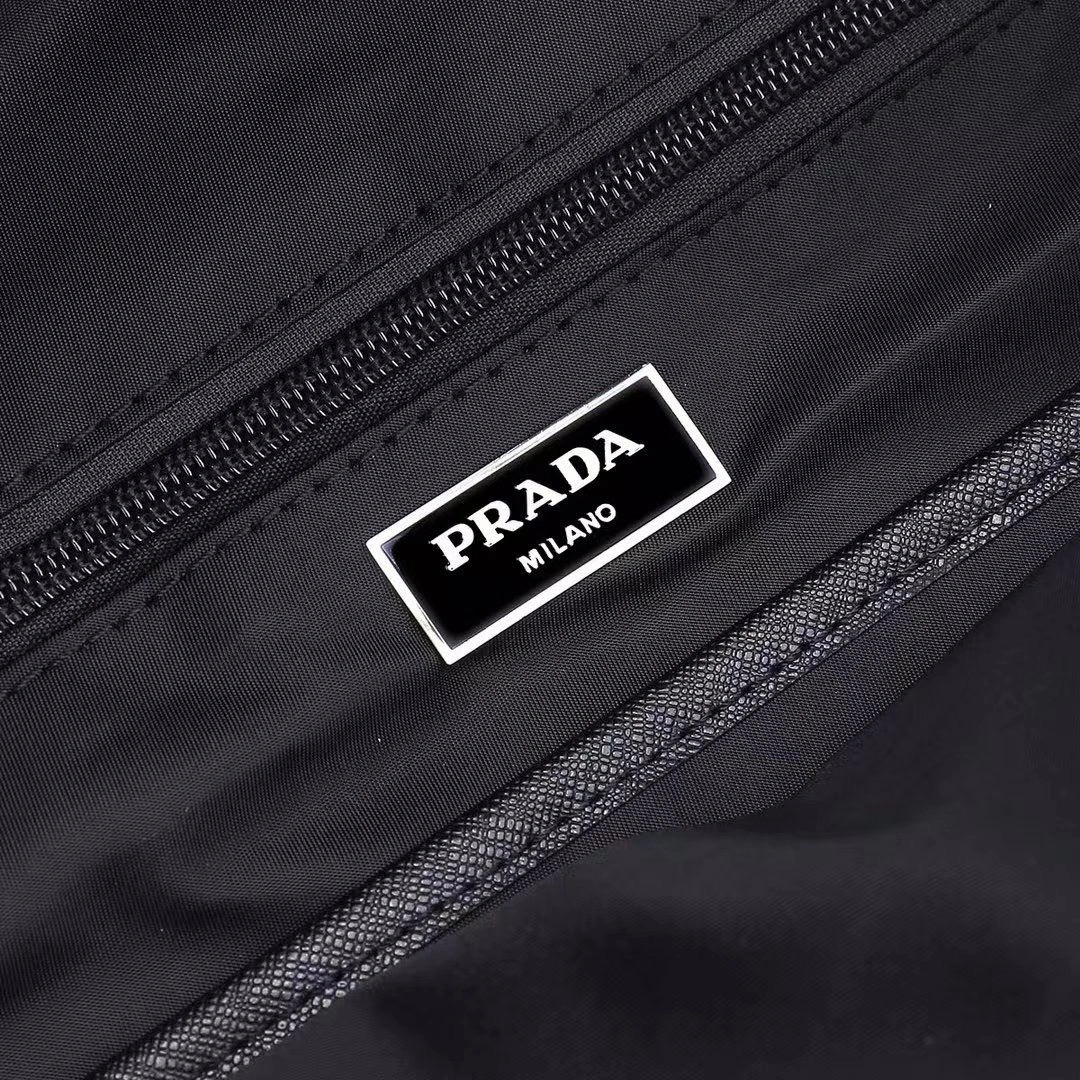 Mens Prada Backpacks Compact 90767