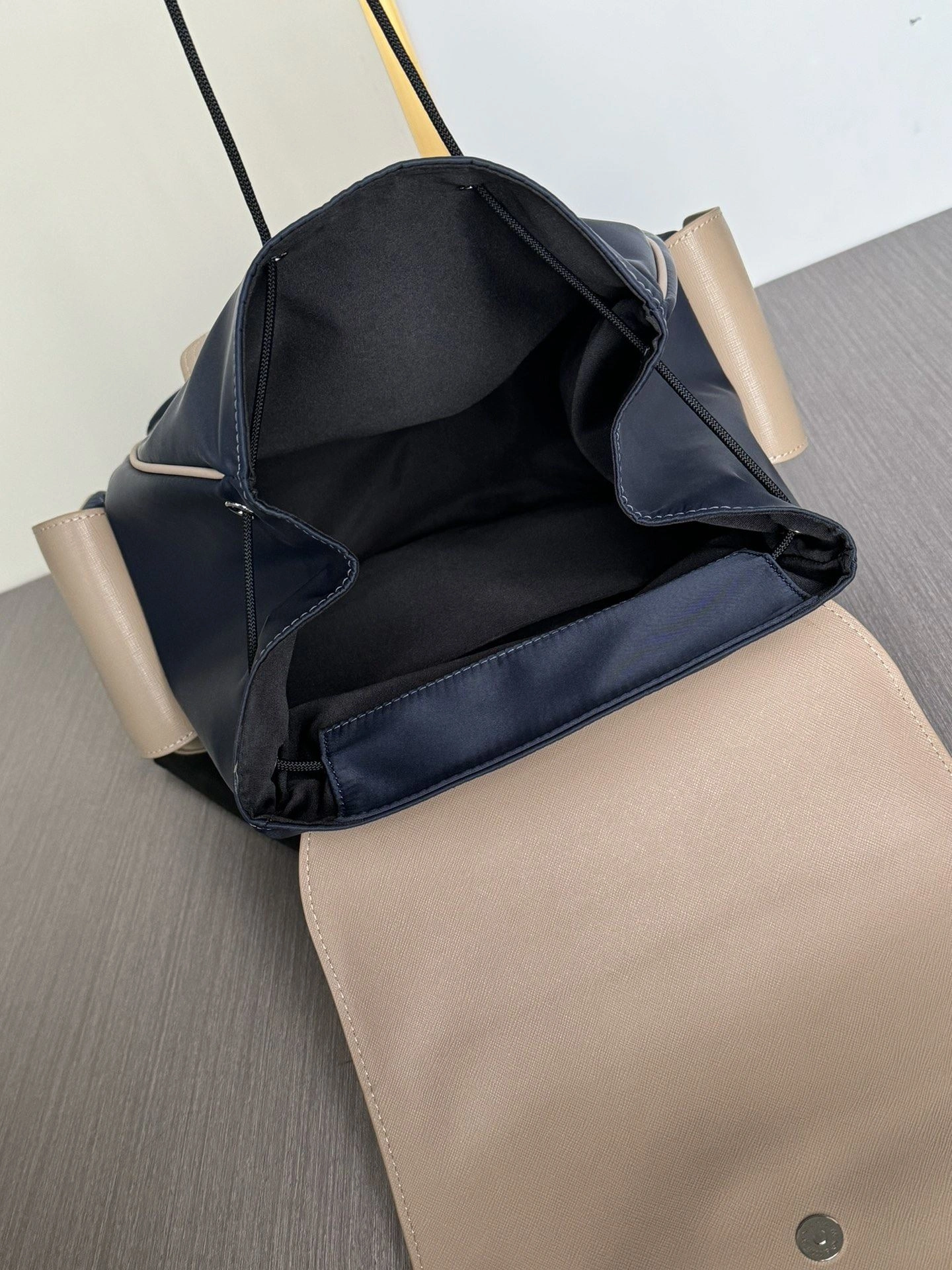 Mens Prada Backpacks Sustainable 92474