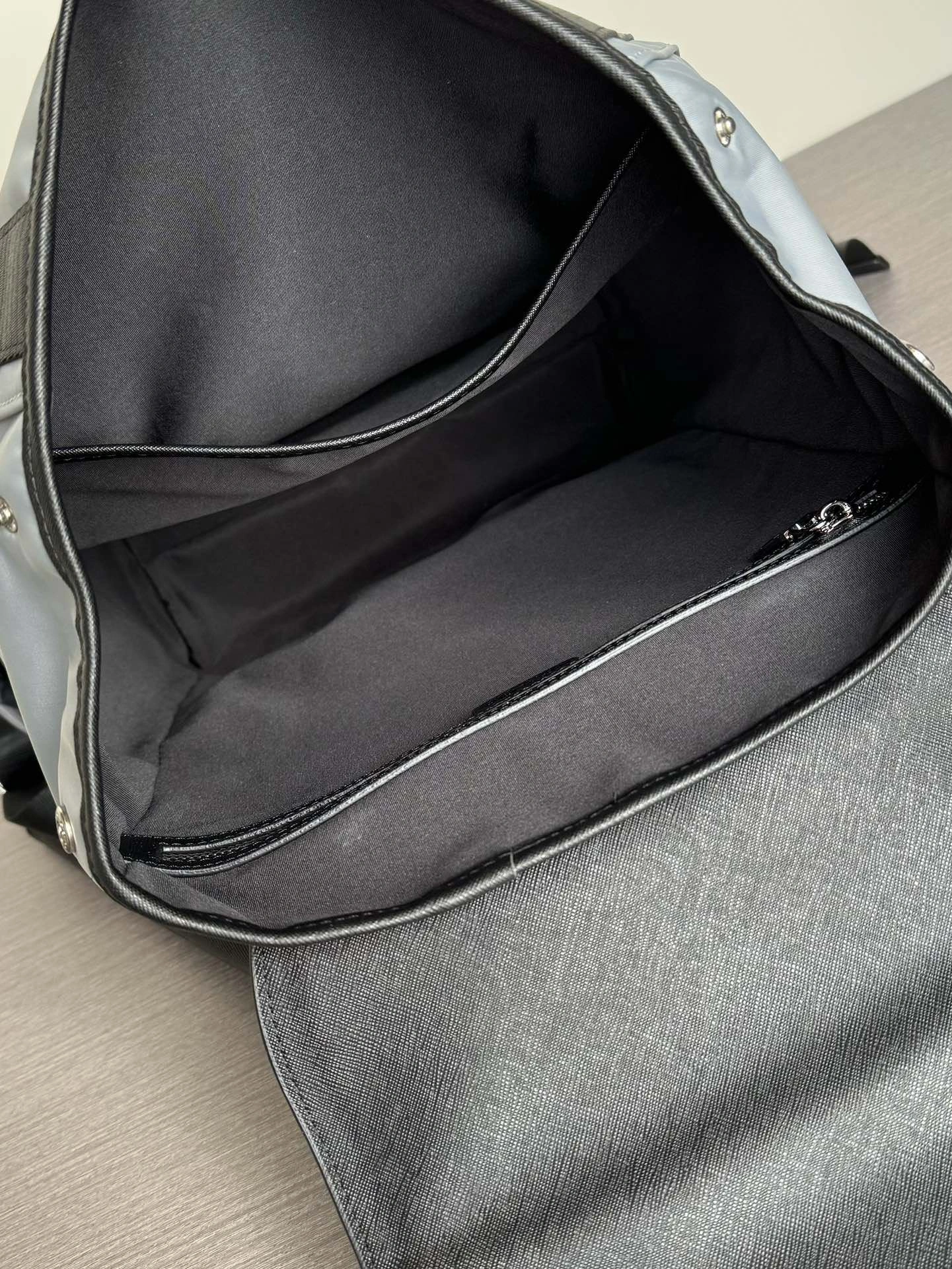 Reliable Mens Prada Backpacks 92470