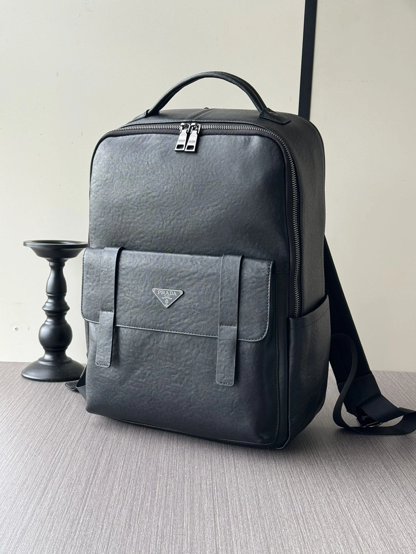 ModernLook Mens Prada Backpacks 92543