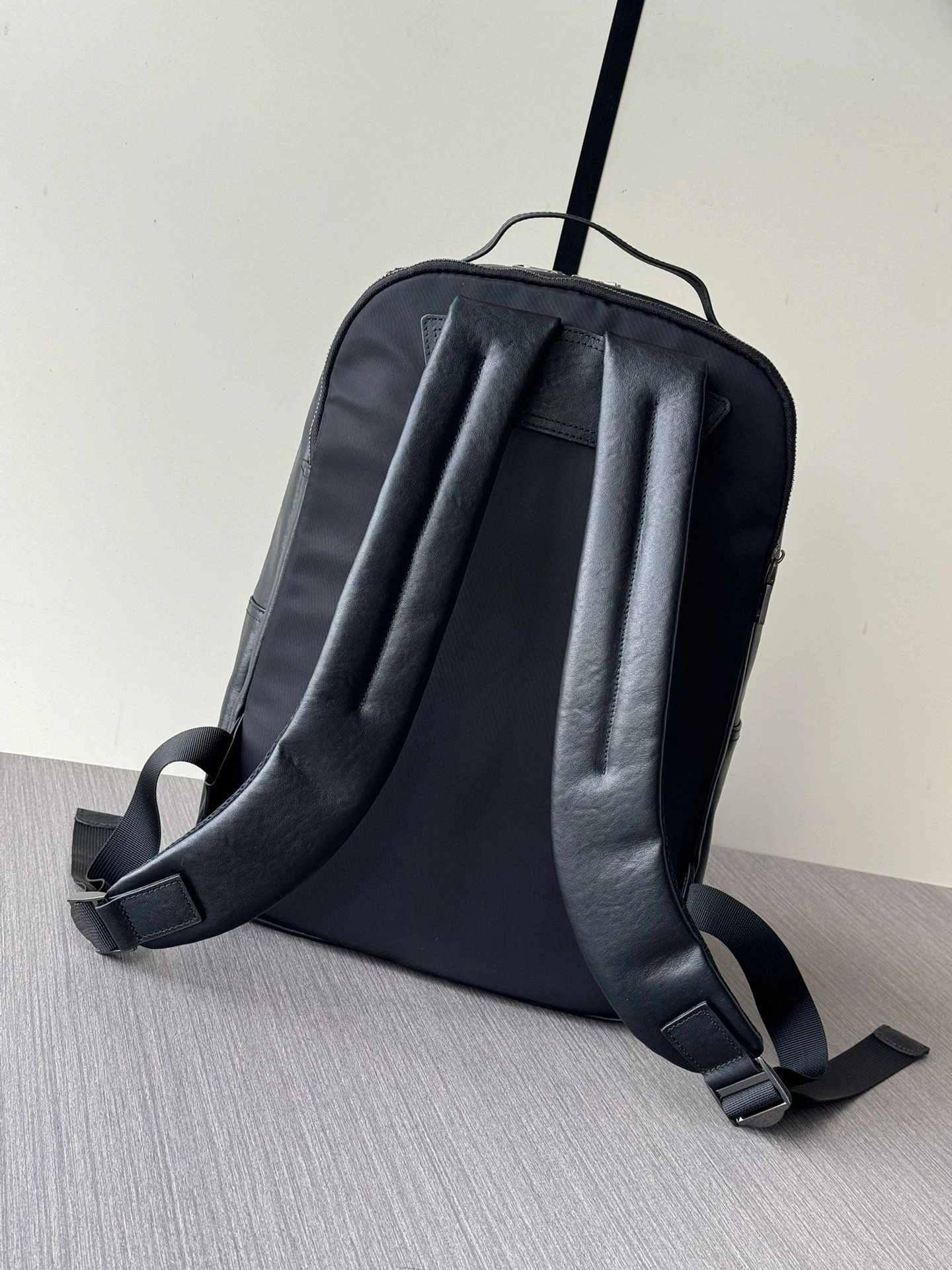 Mens Prada Backpacks ModernLook 92547