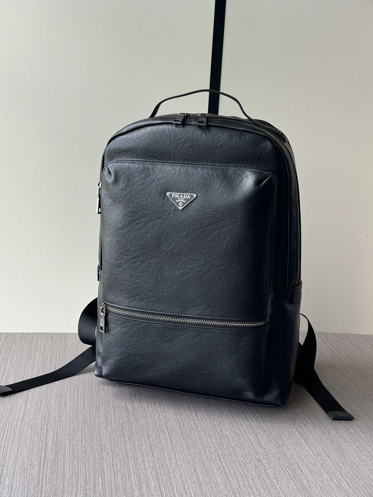 Mens Prada Backpacks ModernLook 92547