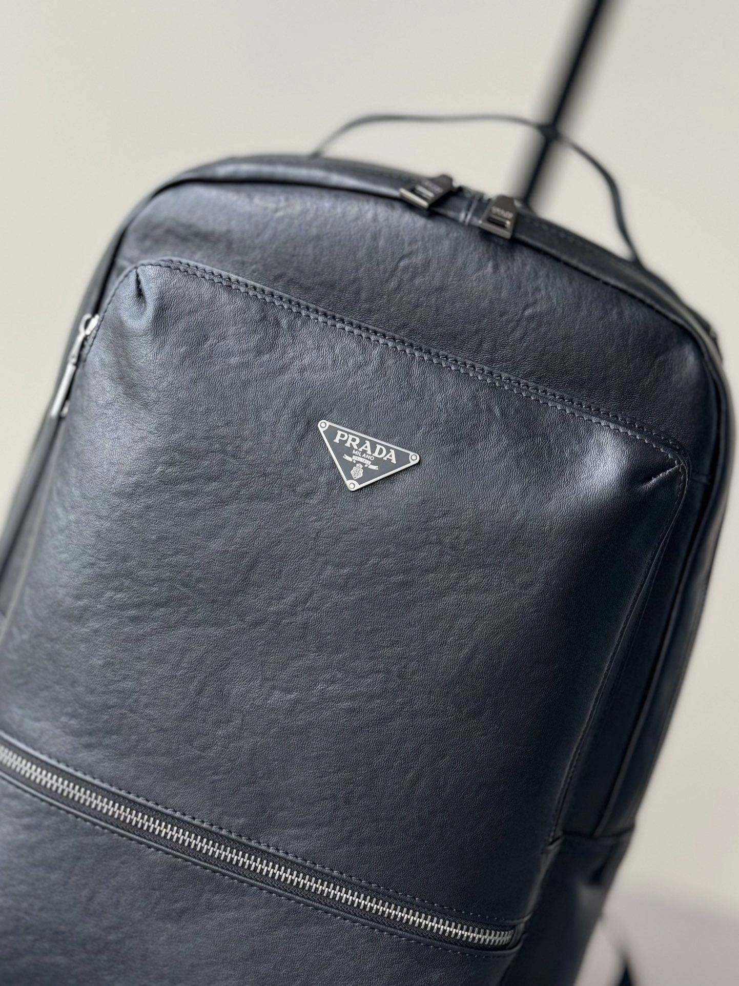 Mens Prada Backpacks ModernLook 92547