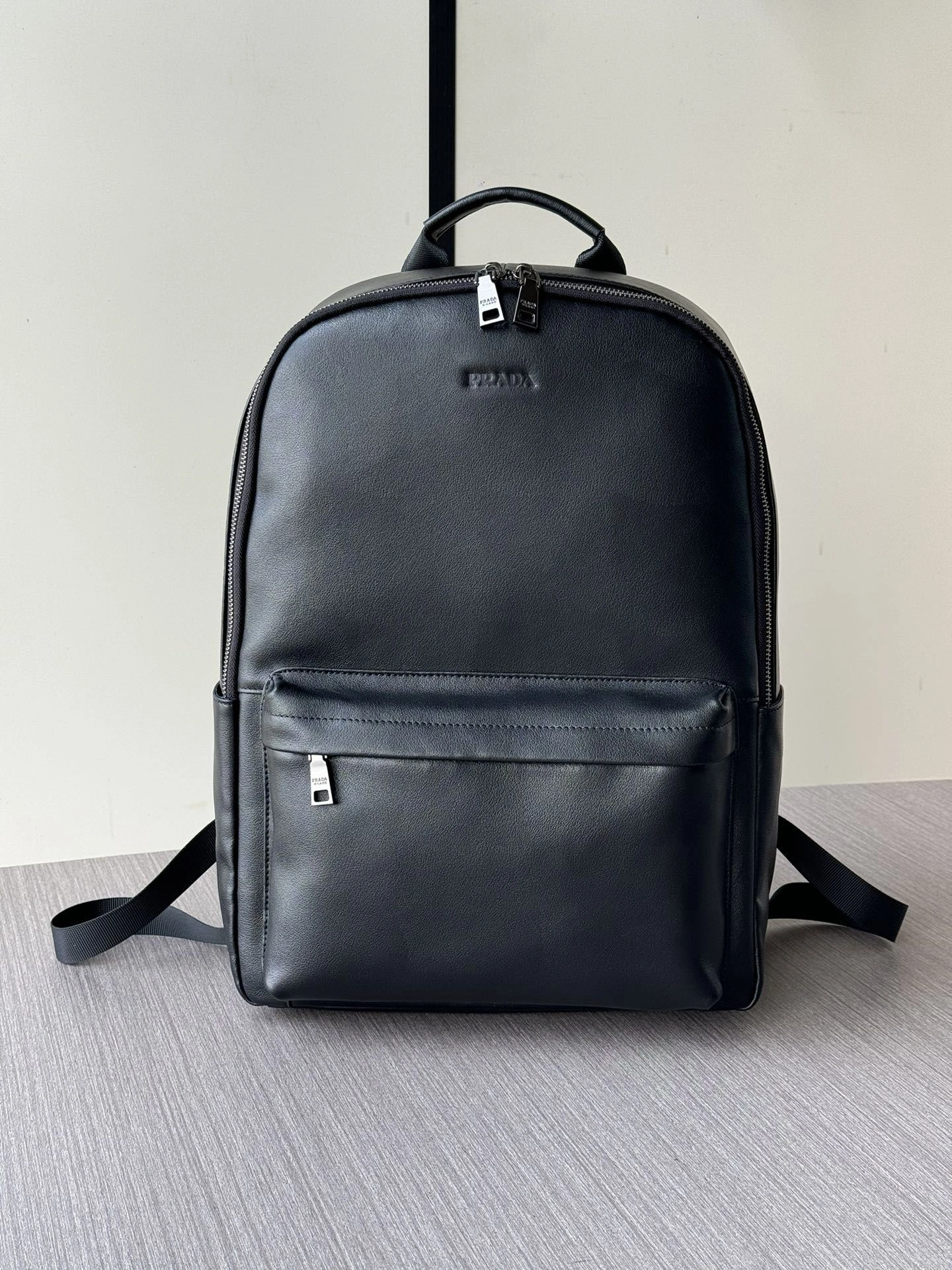 UrbanStyle Mens Prada Backpacks 92467