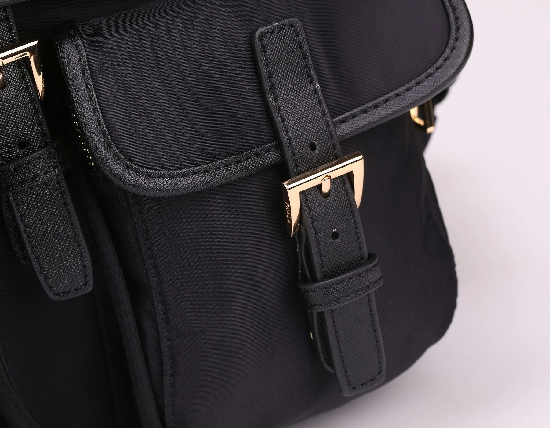 Snug Mens Prada Backpacks 92494