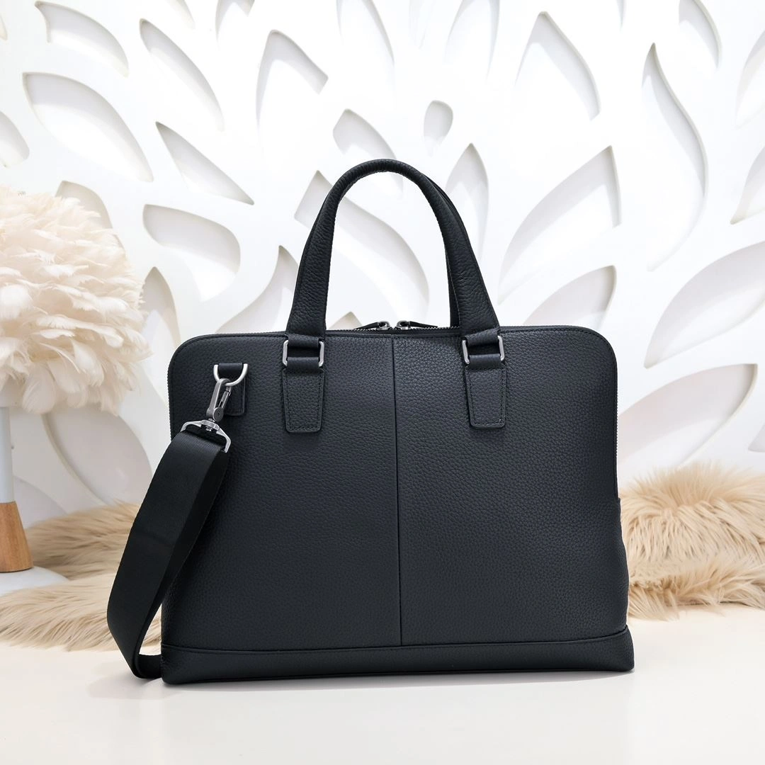WellDesigned Mens Prada Briefcases 90744
