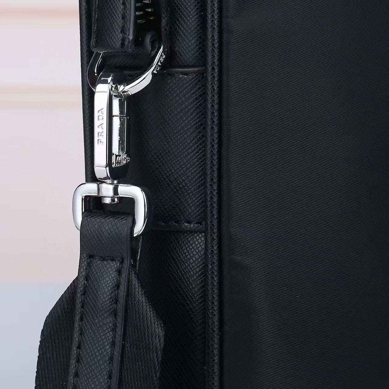 Mens Prada Briefcases Snug 90742