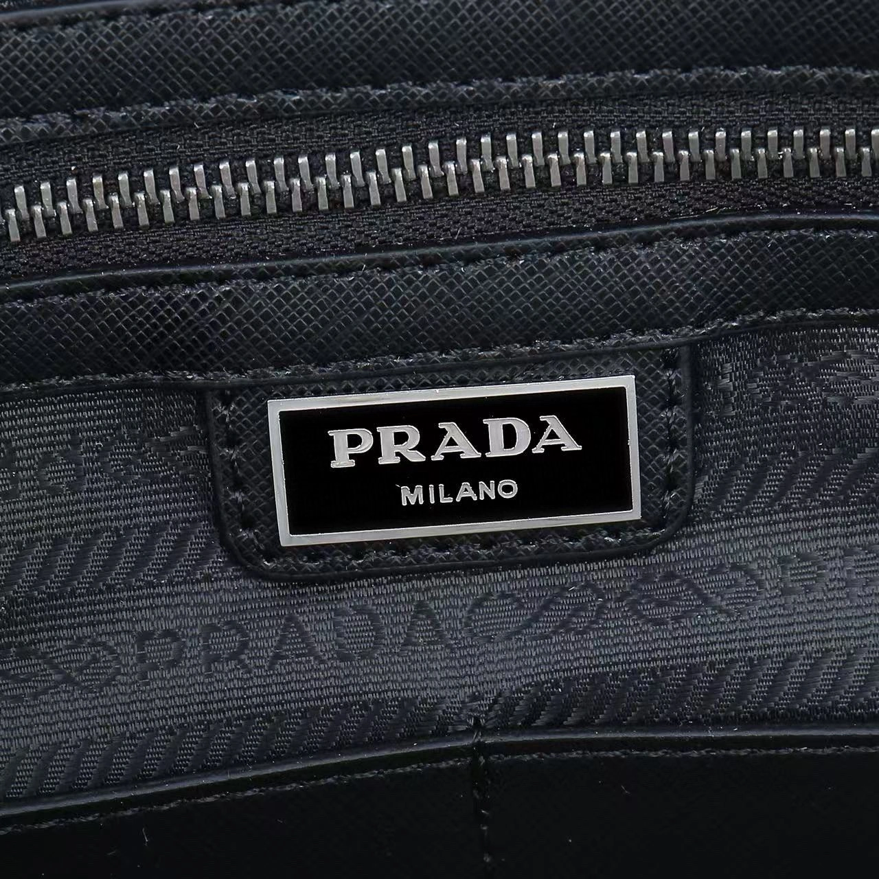 Mens Prada Briefcases Snug 90742