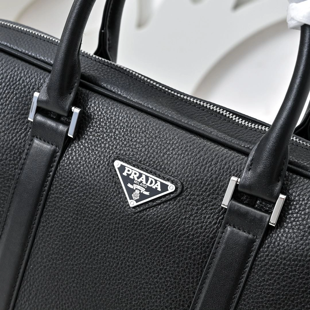 Snug Mens Prada Briefcases 90726