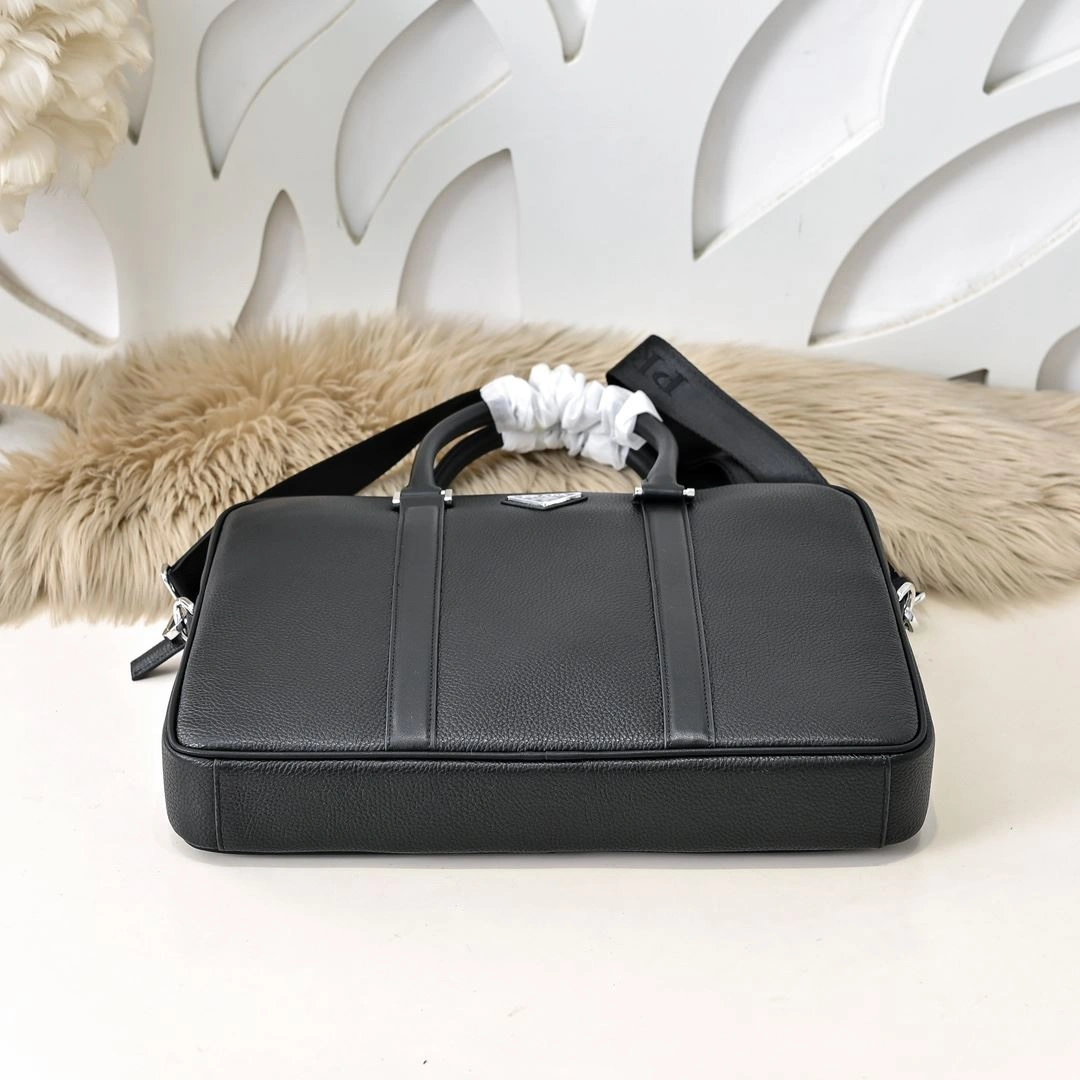 Snug Mens Prada Briefcases 90726