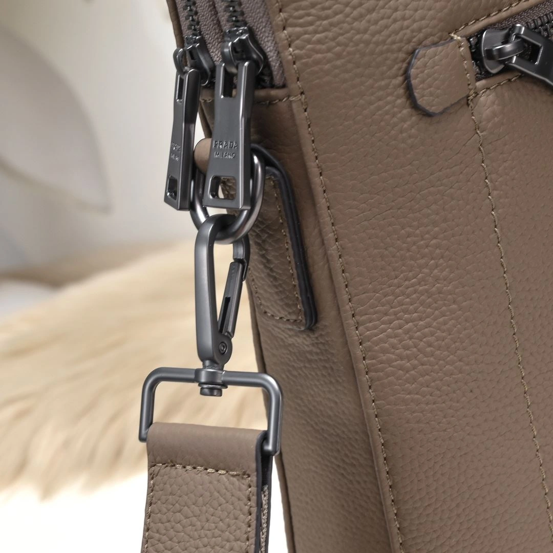 Efficient Mens Prada Briefcases 90716