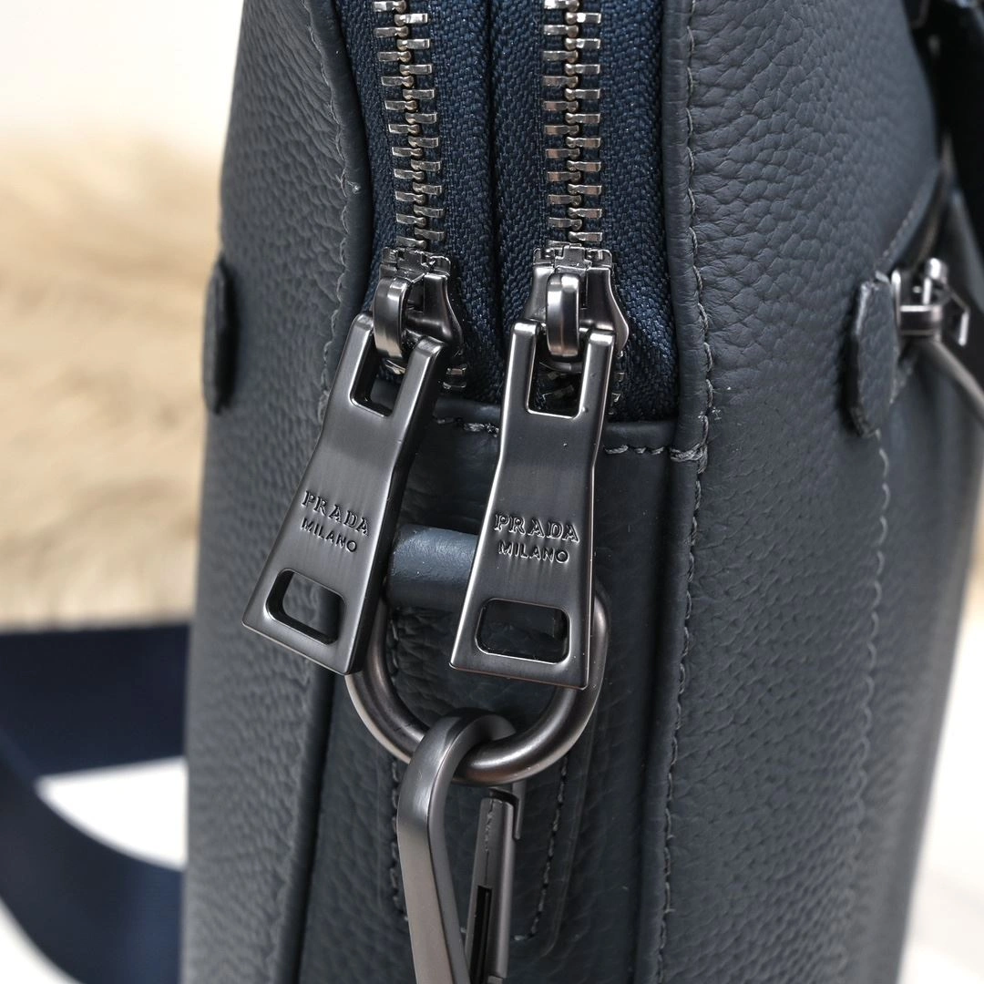StreetReady Mens Prada Briefcases 90715