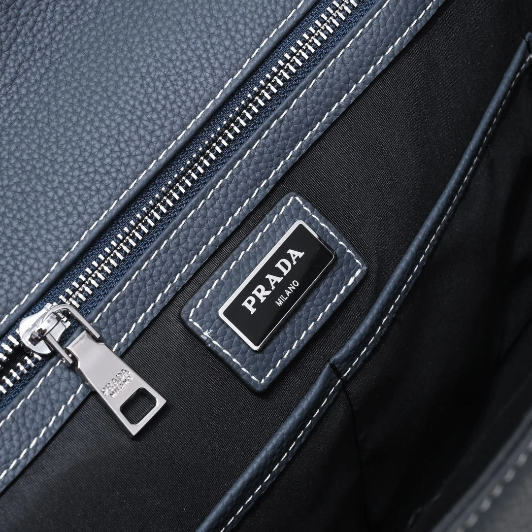Durable Mens Prada Briefcases 90714