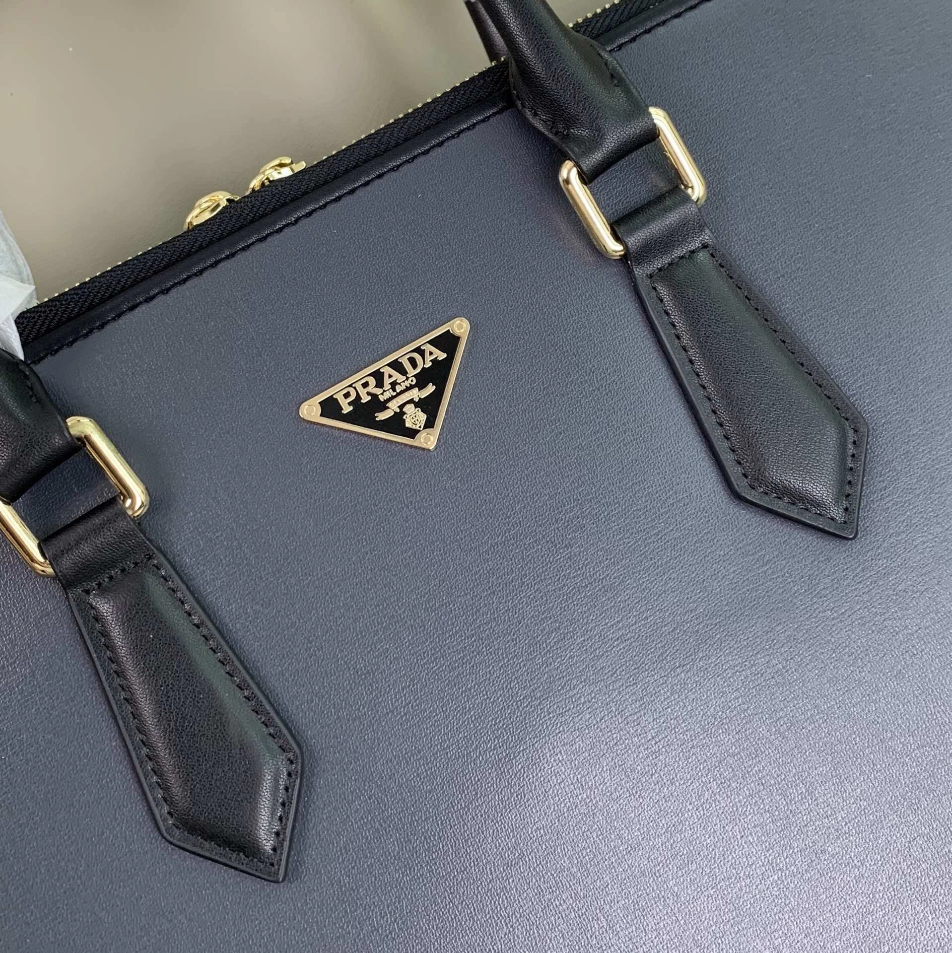 Premium Mens Prada Briefcases 92436