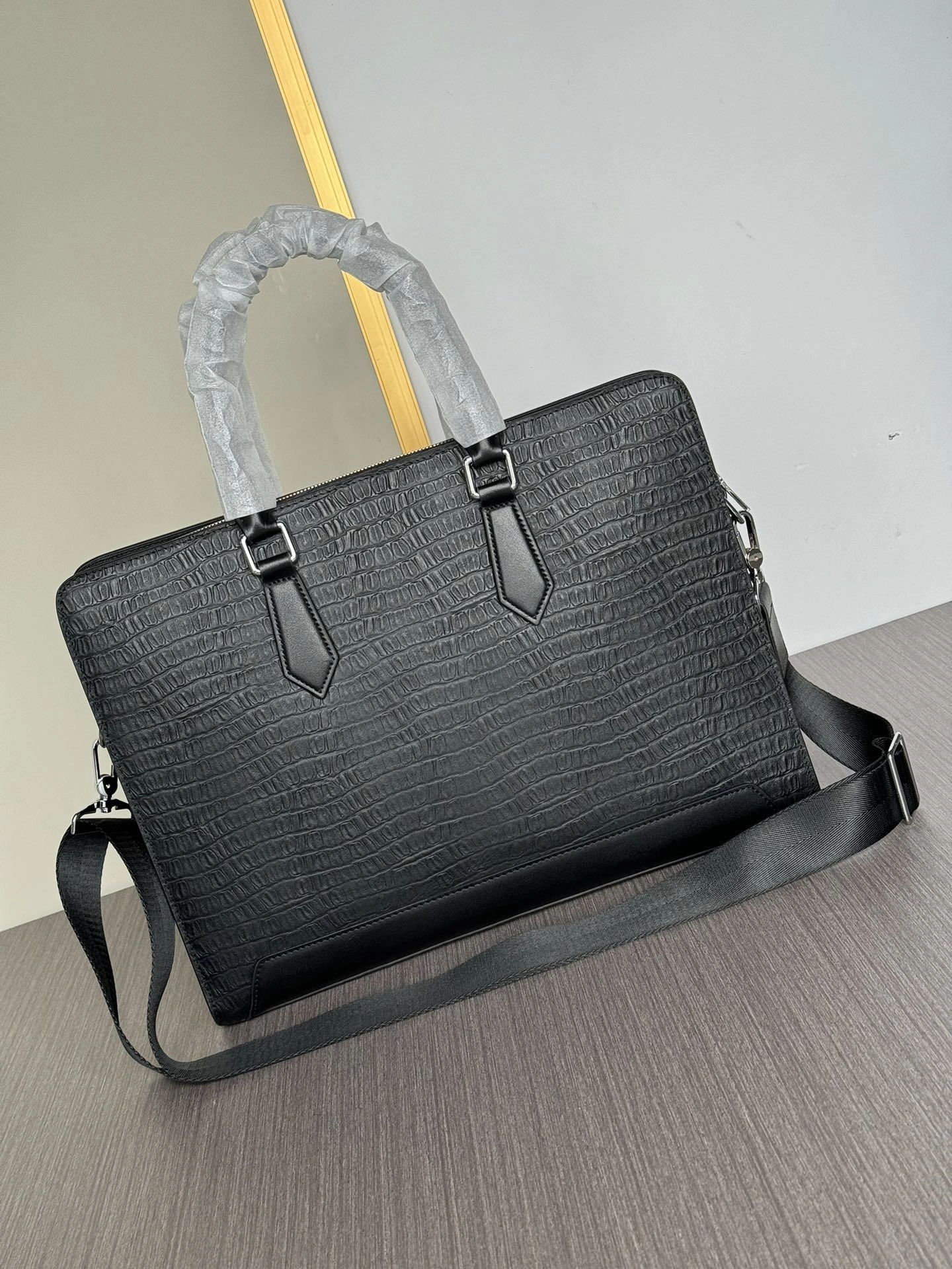 Mens Prada Briefcases Lightweight 92501