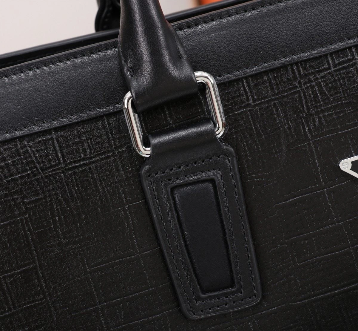 FashionForward Mens Prada Briefcases 92431