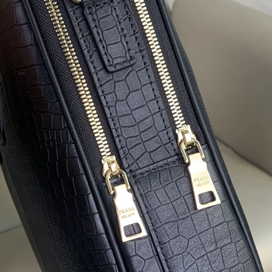 Resilient Mens Prada Briefcases 92430
