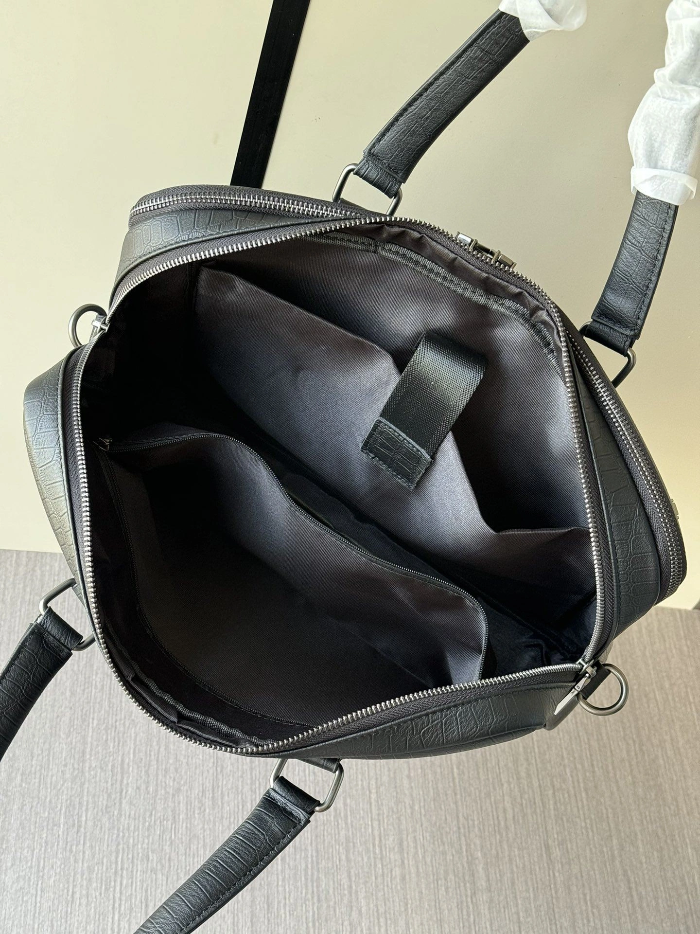 Mens Prada Briefcases Timeless 92422