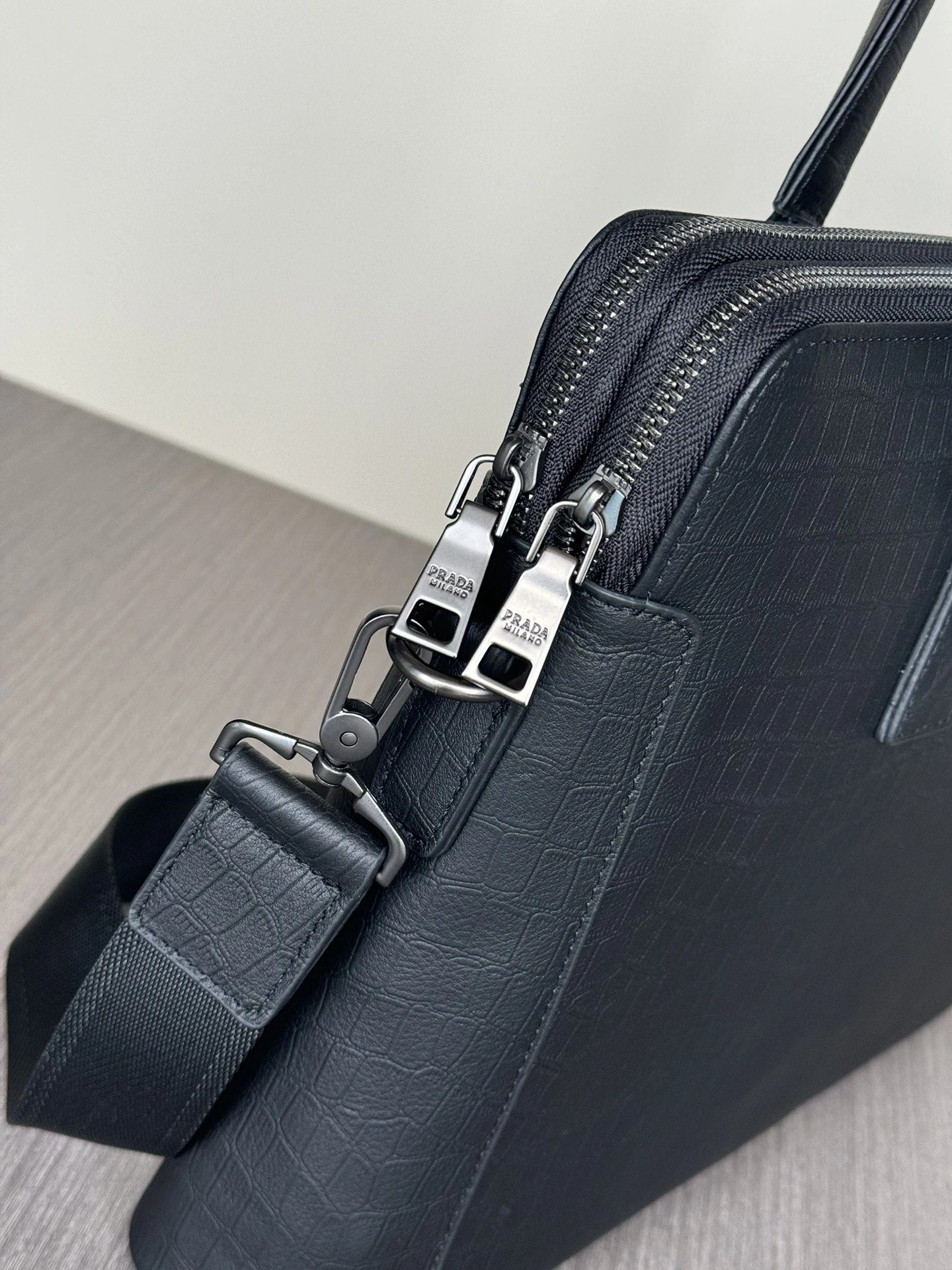 Mens Prada Briefcases Attractive 92421