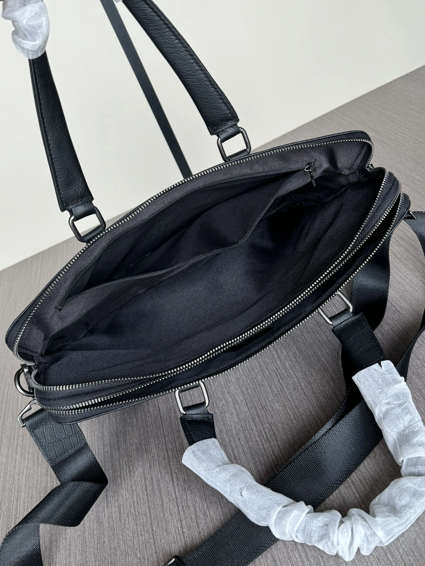 Mens Prada Briefcases Attractive 92421