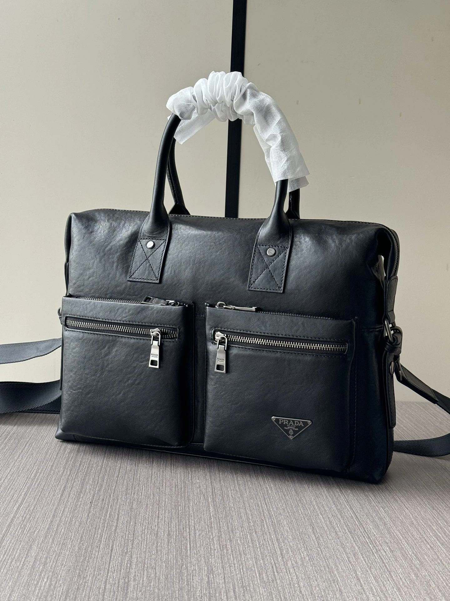 RelaxedFit Mens Prada Briefcases 92420